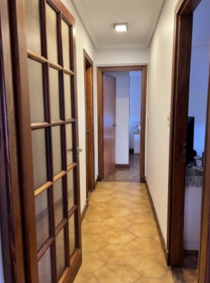 DEPARTAMENTO 3 AMB CON COCHERA Y BAULERA FRENTE AL MAR EN PUNTA MOGOTES,PERMUTA Y FINANCIA
