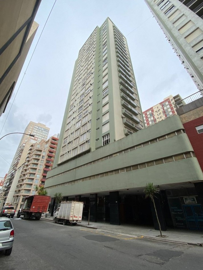 COCHERA FIJA A 150 METROS DE LA PLAYA PUNTA IGLESIAS