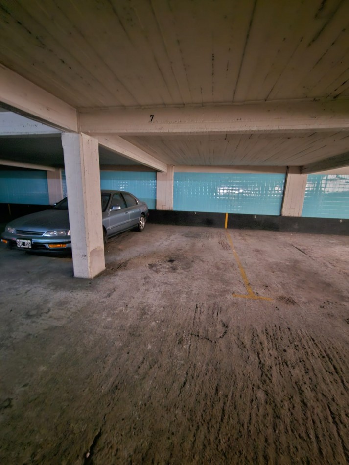 COCHERA FIJA A 150 METROS DE LA PLAYA PUNTA IGLESIAS