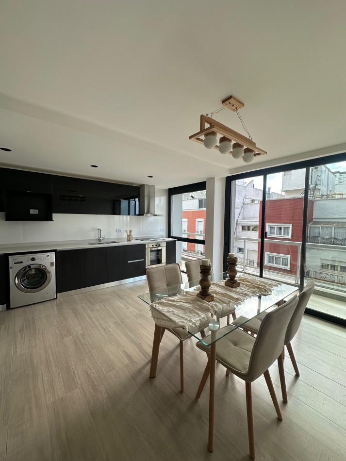DEPARTAMENTO 2 AMBIENTES CON BALCON, A ESTRENAR, EN PLAZA COLON