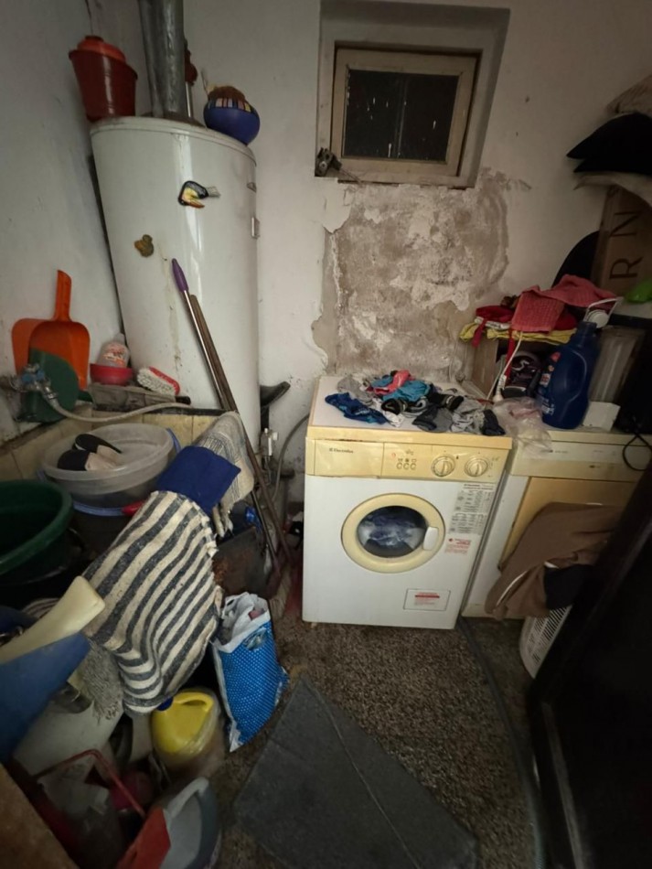 CHALET 4 AMBIENTES CON GARAJE Y QUINCHO SOBRE LOTE DE 234M2 EN VILLA LOURDES