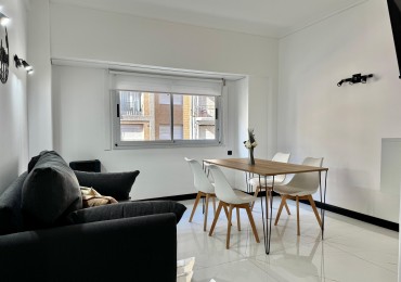 DEPARTAMENTO 2 AMBIENTES CON VENTANAL A LA CALLE EN PLAZA COLON