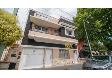 DUPLEX 4 AMBIENTES A ESTRENAR CON COCHERA, BAULERA, TERRAZA CON PARRILLA, SIN EXPENSAS EN ALDREY. APTO CREDITO