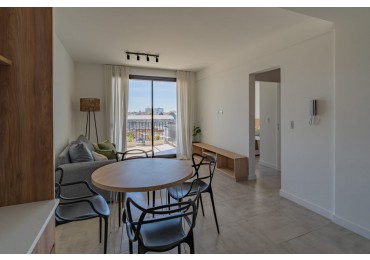 DEPARTAMENTO 2 AMB A LA CALLE CON BALCON Y PARRILLA A ESTRENAR, CON OPCION DE COCHERA