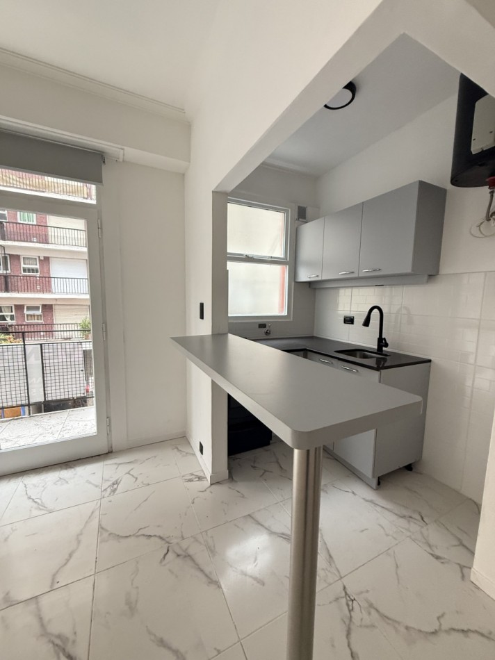 Departamento monoambiente a la calle 