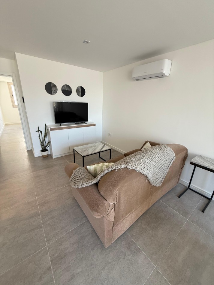 VENTA - 2 AMBIENTES A ESTRENAR - PZA MITRE