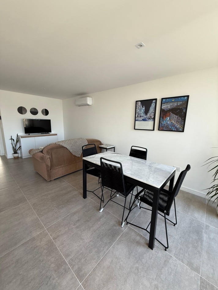 VENTA - 2 AMBIENTES A ESTRENAR - PZA MITRE