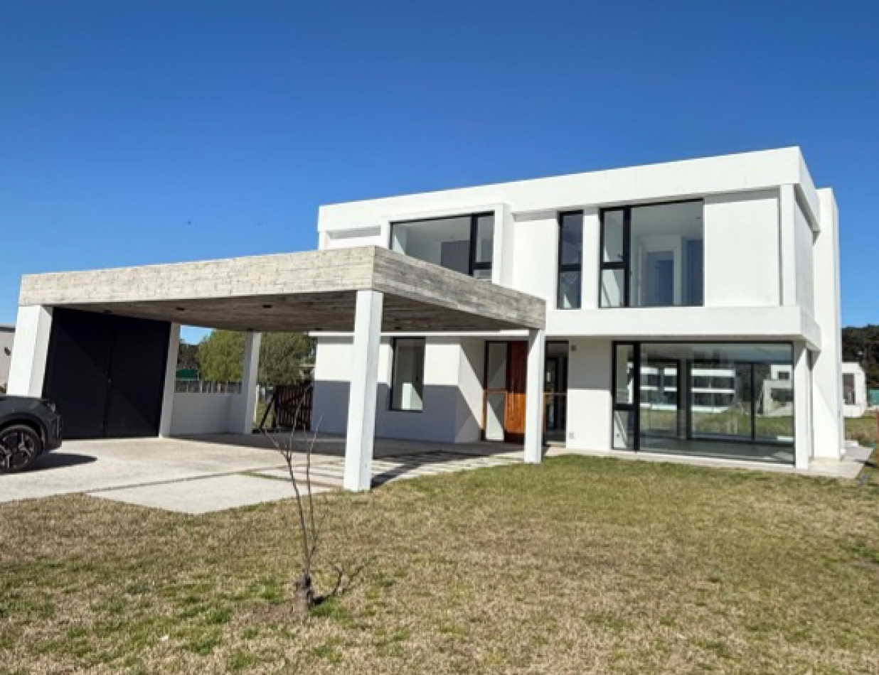 RUMENCO JOVEN A ESTRENAR - 4 DORM MAS ESCRITORIO