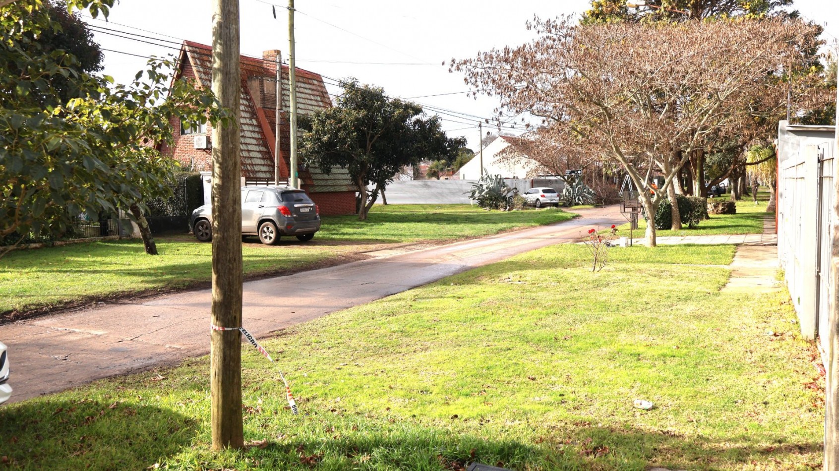 Chalet 4 ambientes a reciclar en Mar del Plata (barrio Caisamar)