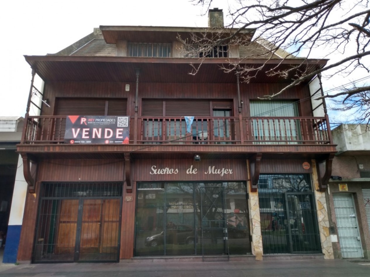 Mar del Plata: Amplio PH tipo chalet en P. A. sobre Av. Libertad 