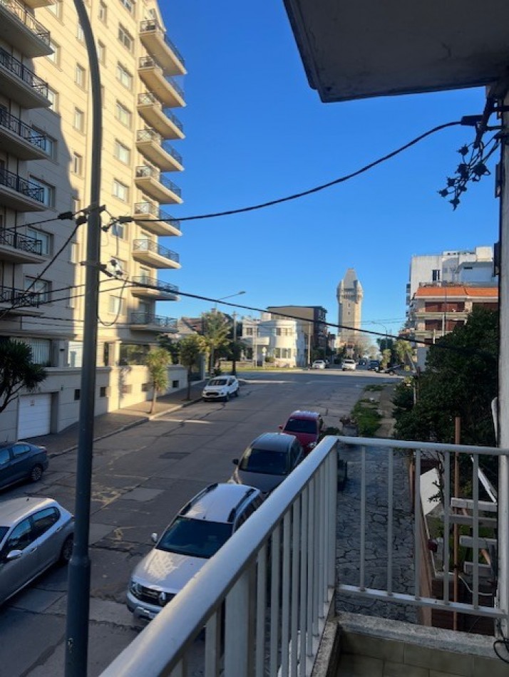 ALQUILER  HERMOSO DEPARTAMENTO EN SEMIPISO, 3 AMB. CON DEPENDENIAS, TERRAZA PROPIA Y COCHERA, LOMAS DE STELLA MARIS