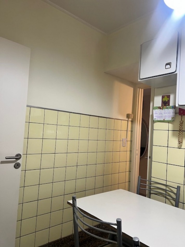 VENTA DEPARTAMENTO.  3 AMB.,  ZONA PLAZA MITRE