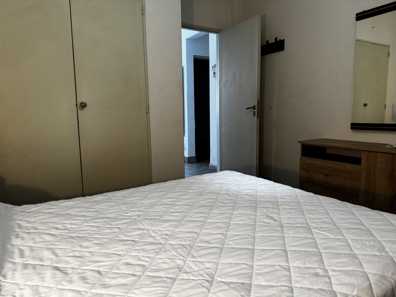 2 AMBIENTES A LA CALLE CON BALCON SALIENTE EN ZONA CENTRO - APTO CREDITO