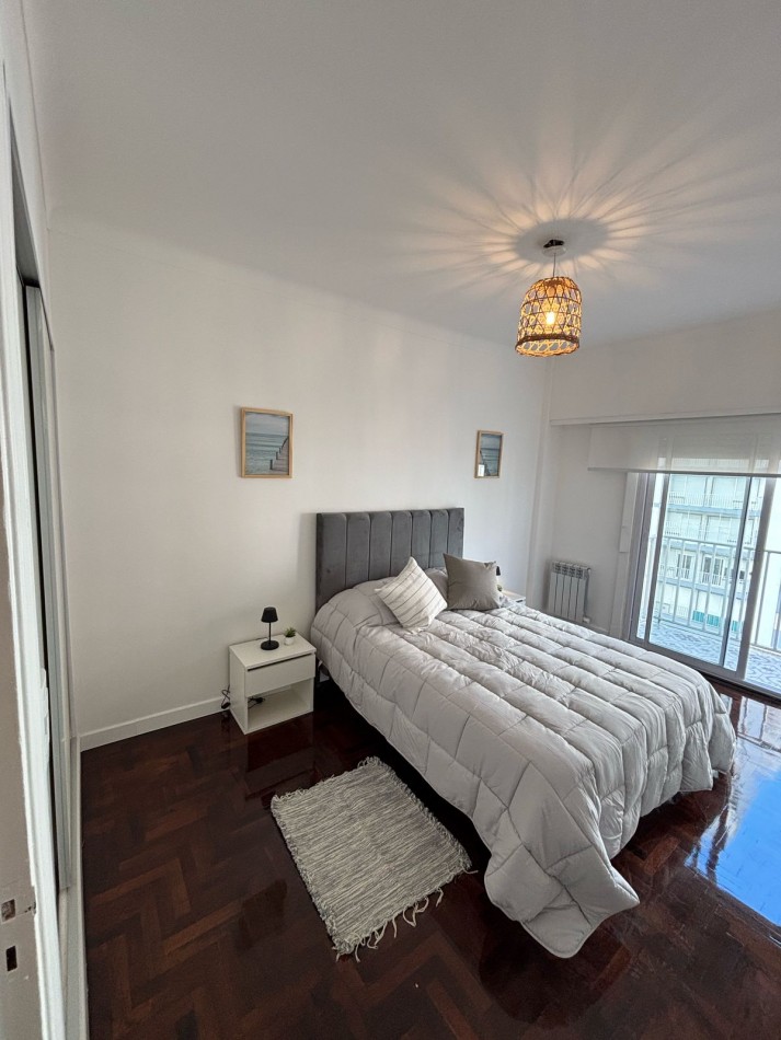 MODERNO 3 AMBIENTES TOTALMENTE RECICLADO CON BALCON Y VISTA PANORAMICA AL MAR
