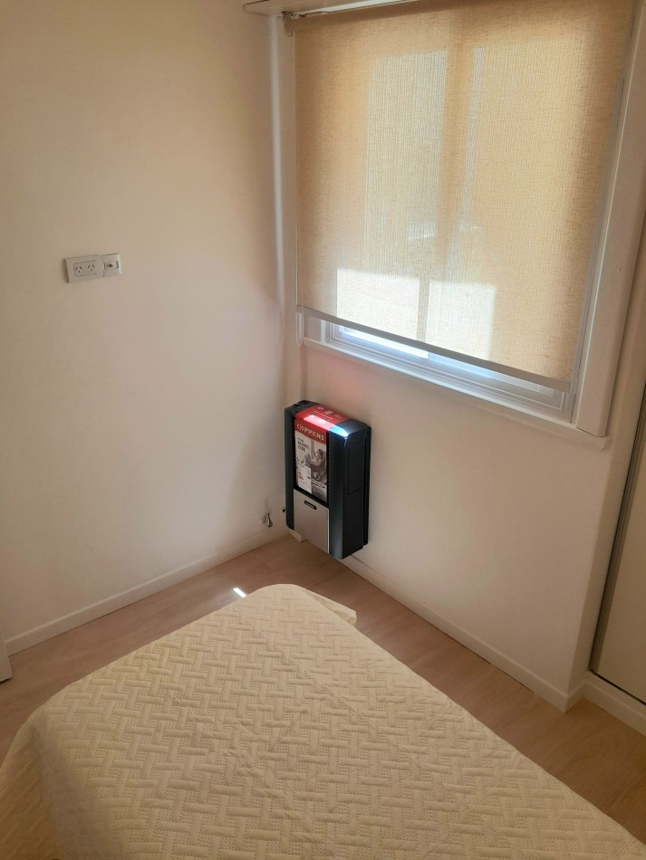 3 AMBIENTES TOTALMENTE RECICLADO Y AMOBLADO CON BALCON FRANCES A LA CALLE