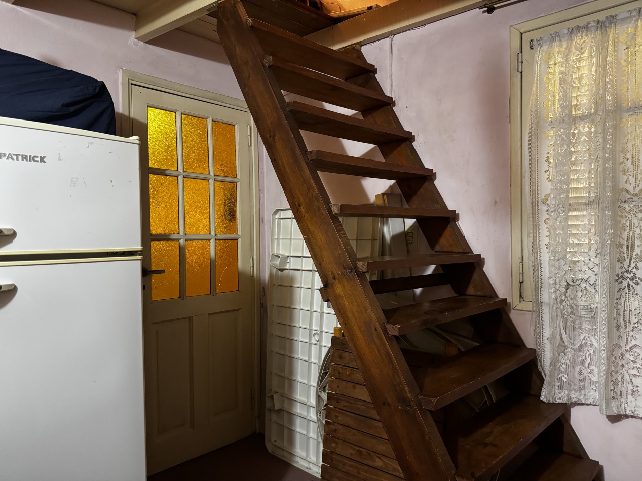 Chalet de 4 ambientes en esquina con garage, patio y altillo - Chauvin - Mar del Plata