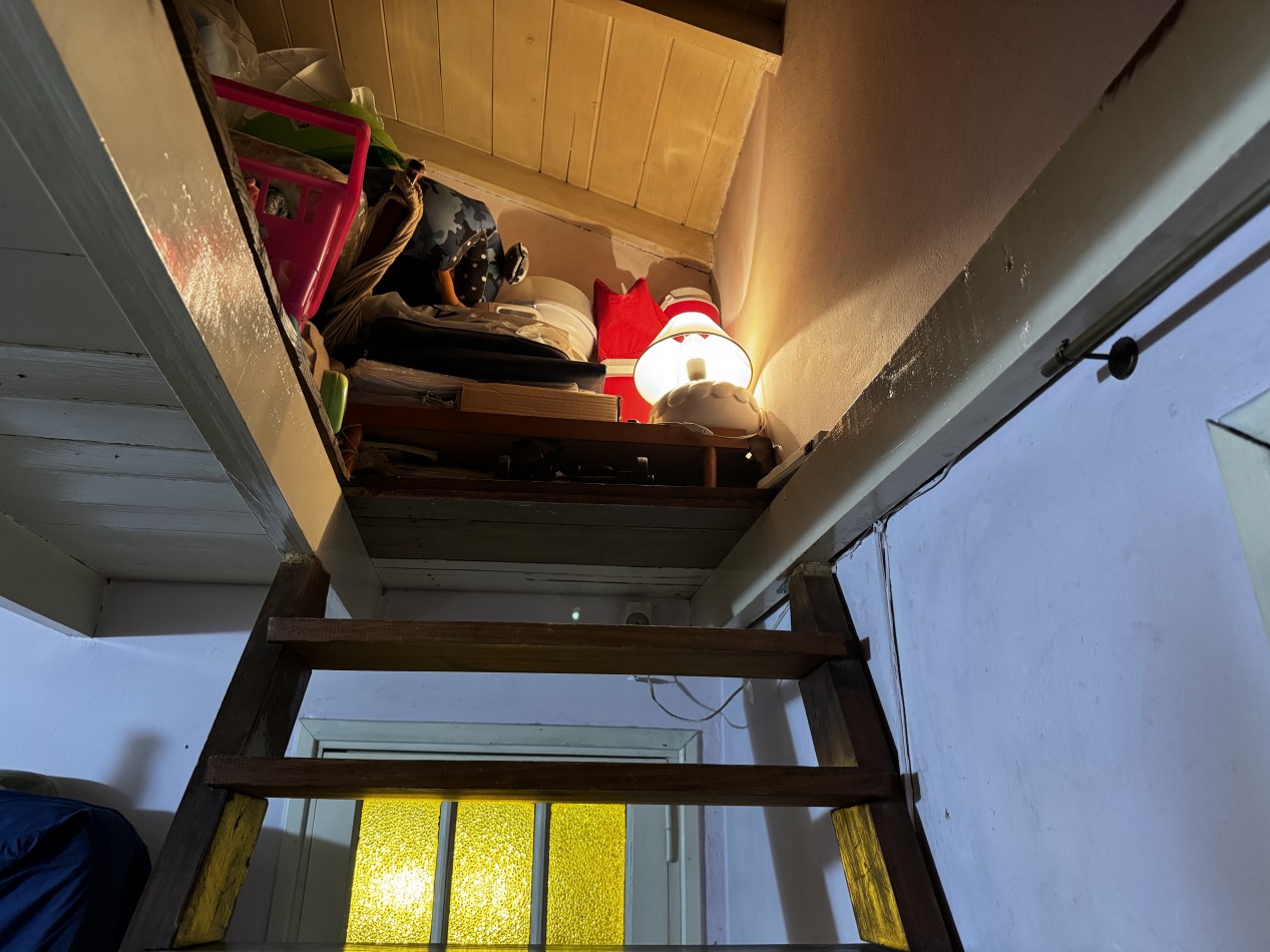 Chalet de 4 ambientes en esquina con garage, patio y altillo - Chauvin - Mar del Plata