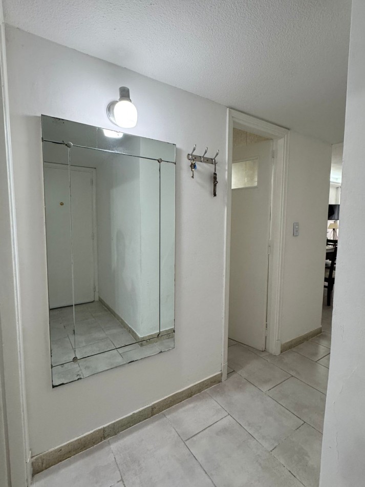 Departamento de 2 Ambientes a la Calle con Balcon - Zona Centro, Mar del Plata