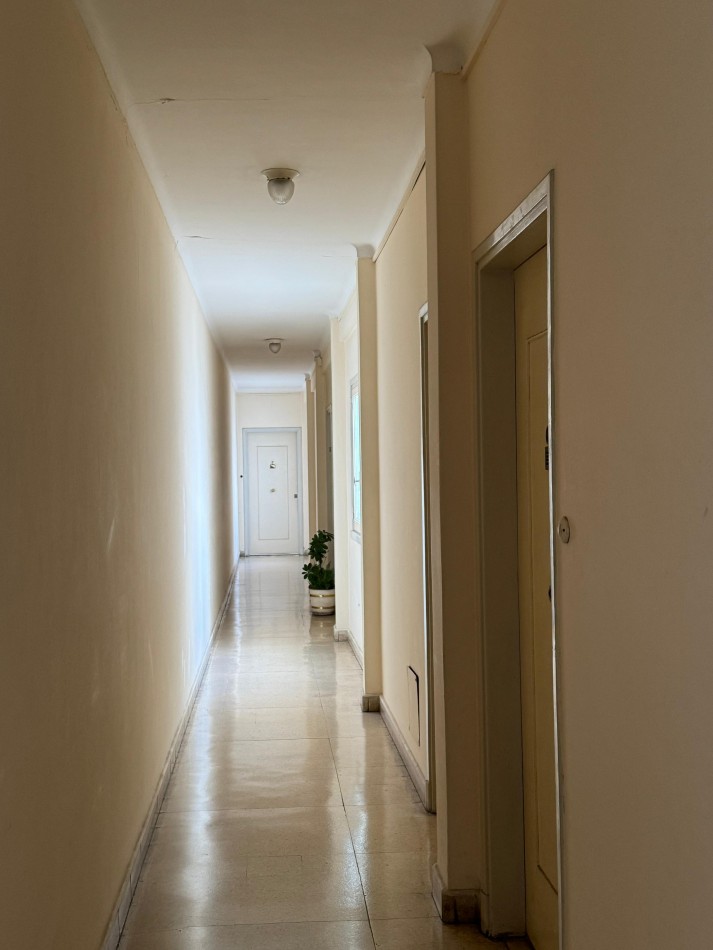 Dpto 3 ambientes (primer piso por escalera)
