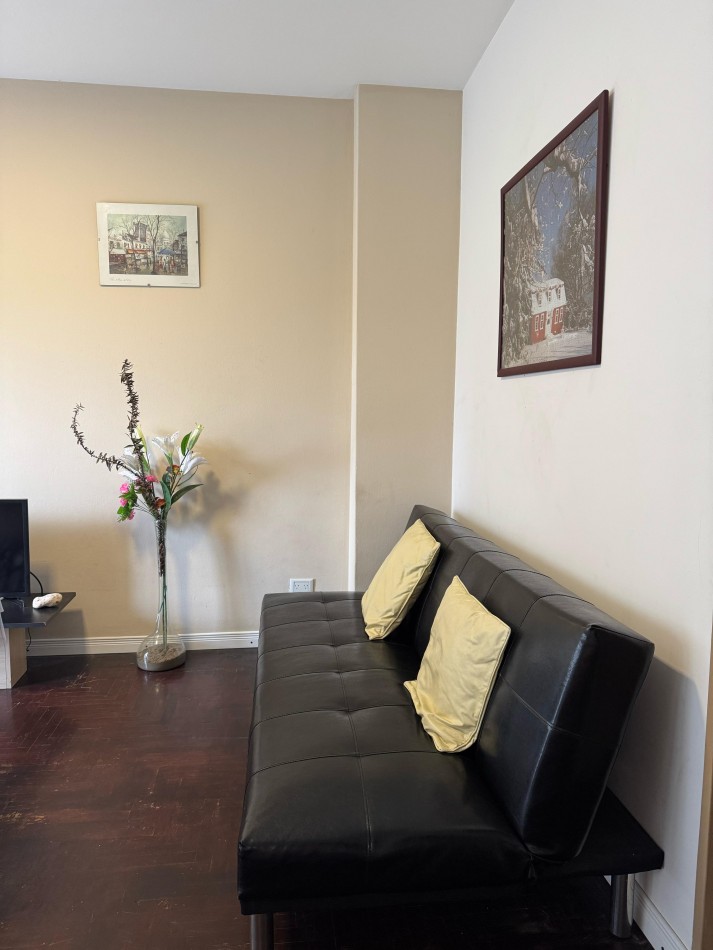 2 AMBIENTES CON BALCON A LA CALLE EN EXCELENTE UBICACION - RENTABILIDAD