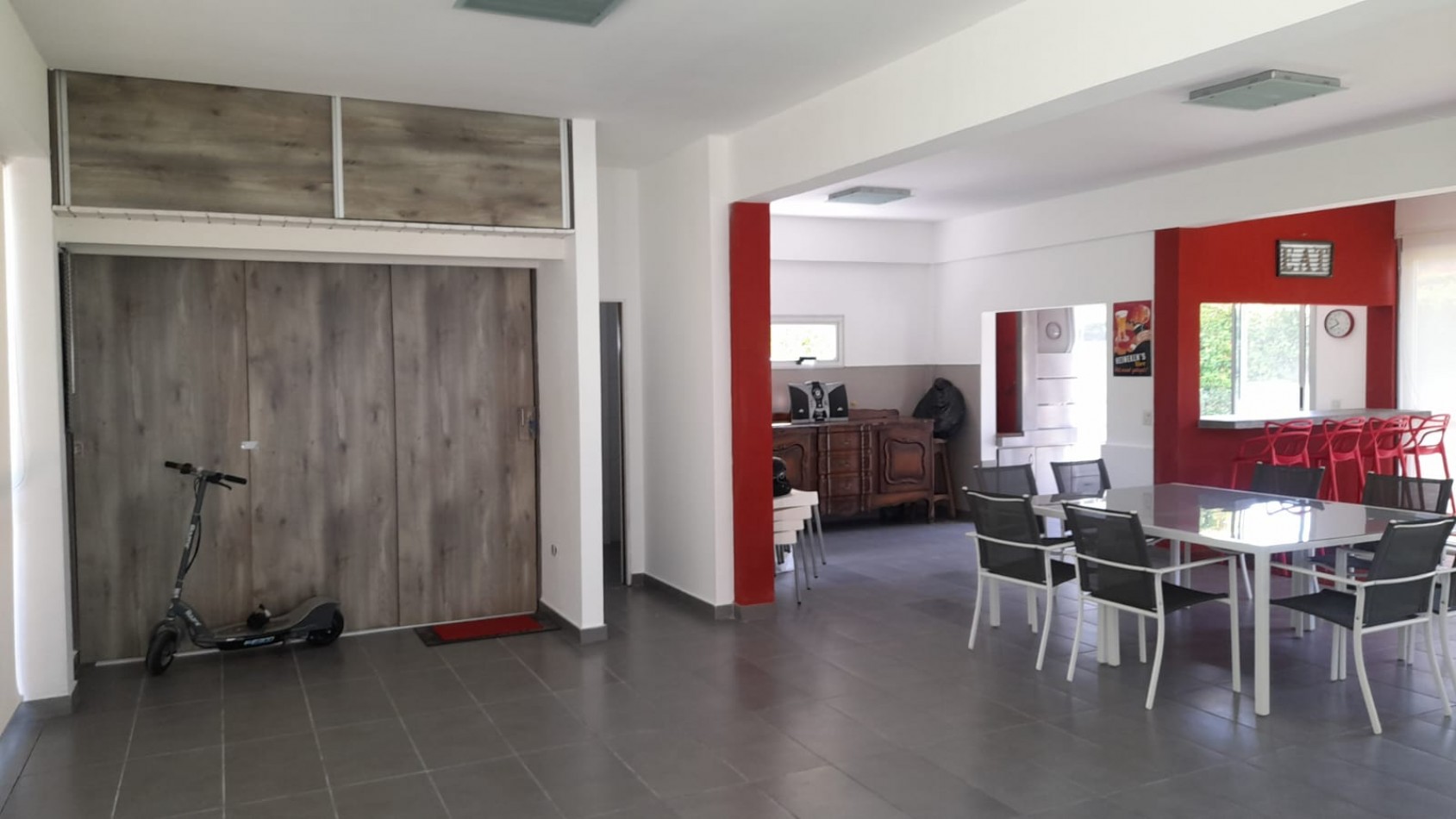 EXCLUSIVA CASA 7 AMBIENTES DE CATEGORIA EN BARRIO PRIVADO VILLAGE DEL PARQUE/HUDSON