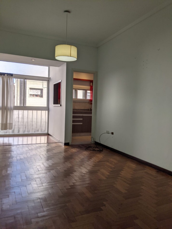 Departamento de 2 Ambientes al Frente - Zona Centro, Mar del Plata