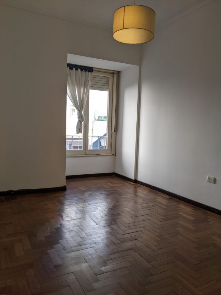 Departamento de 2 Ambientes al Frente - Zona Centro, Mar del Plata