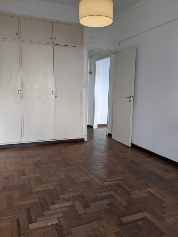 Departamento de 2 Ambientes al Frente - Zona Centro, Mar del Plata