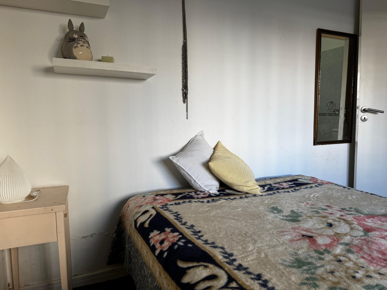 Oportunidad en La Perla Norte - Departamento 3 Ambientes a la Calle