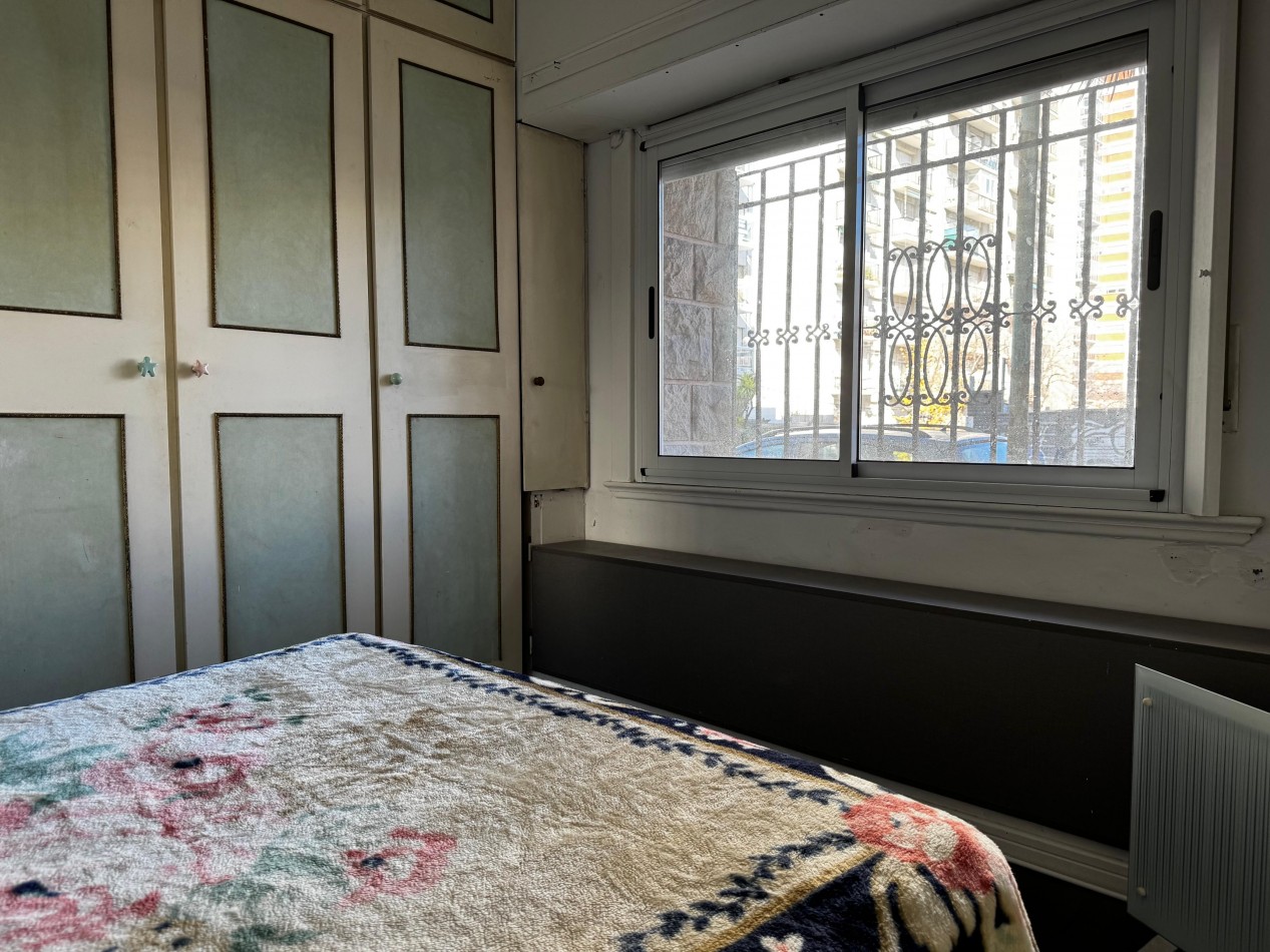 Oportunidad en La Perla Norte - Departamento 3 Ambientes a la Calle