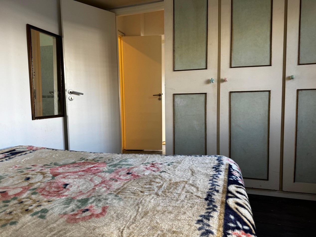 Oportunidad en La Perla Norte - Departamento 3 Ambientes a la Calle