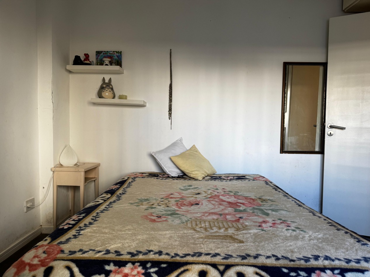 Oportunidad en La Perla Norte - Departamento 3 Ambientes a la Calle