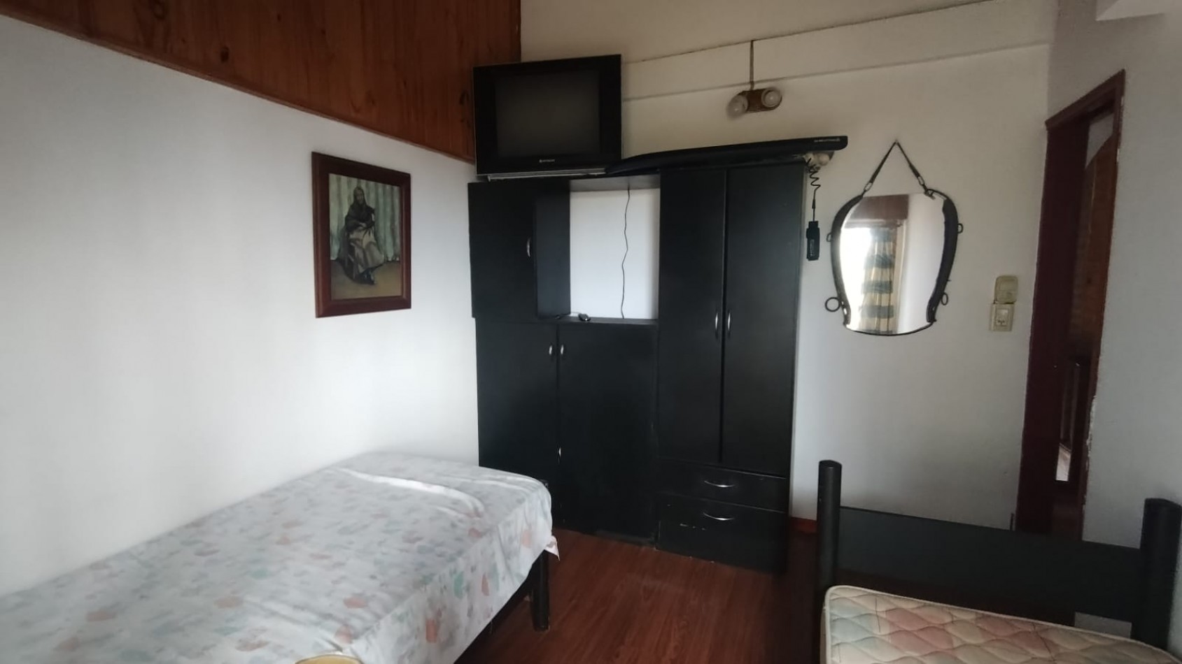 OPORTUNIDAD CHALET 5 AMBIENTES EN SANTA CLARA DEL MAR CON GRAN PARQUE A 100 METROS DEL MAR - QUINCHO/COCHERA DOBLE/LAVADERO/DEPENDENCIA/DOBLE LOTE