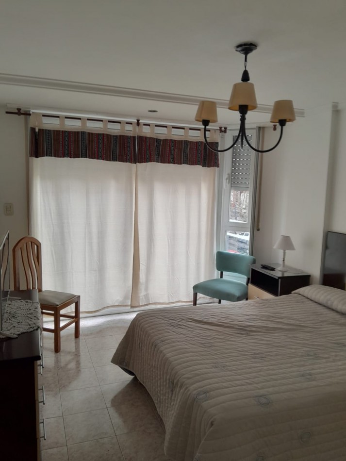 3 AMB.EXTERNOS, BALCON Y PATIO. 2 BAÑOS. PLAZA MITRE.