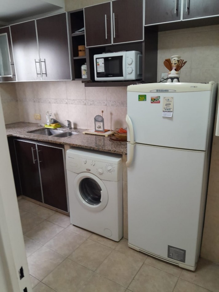 3 AMB.EXTERNOS, BALCON Y PATIO. 2 BAÑOS. PLAZA MITRE.