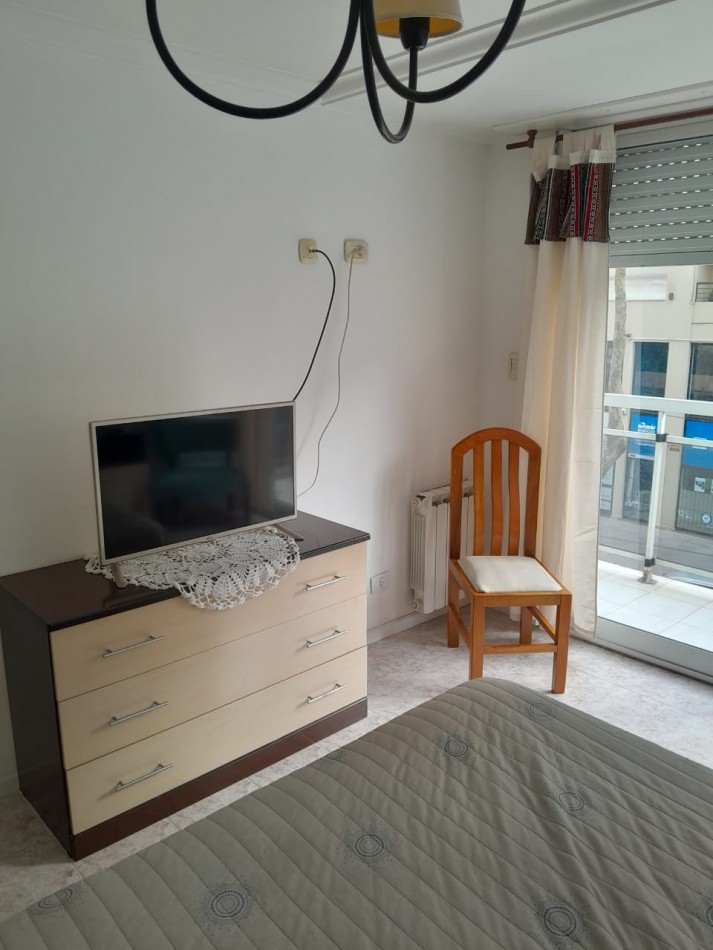 3 AMB.EXTERNOS, BALCON Y PATIO. 2 BAÑOS. PLAZA MITRE.