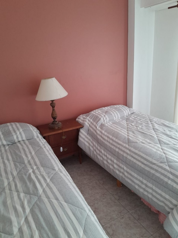 3 AMB.EXTERNOS, BALCON Y PATIO. 2 BAÑOS. PLAZA MITRE.