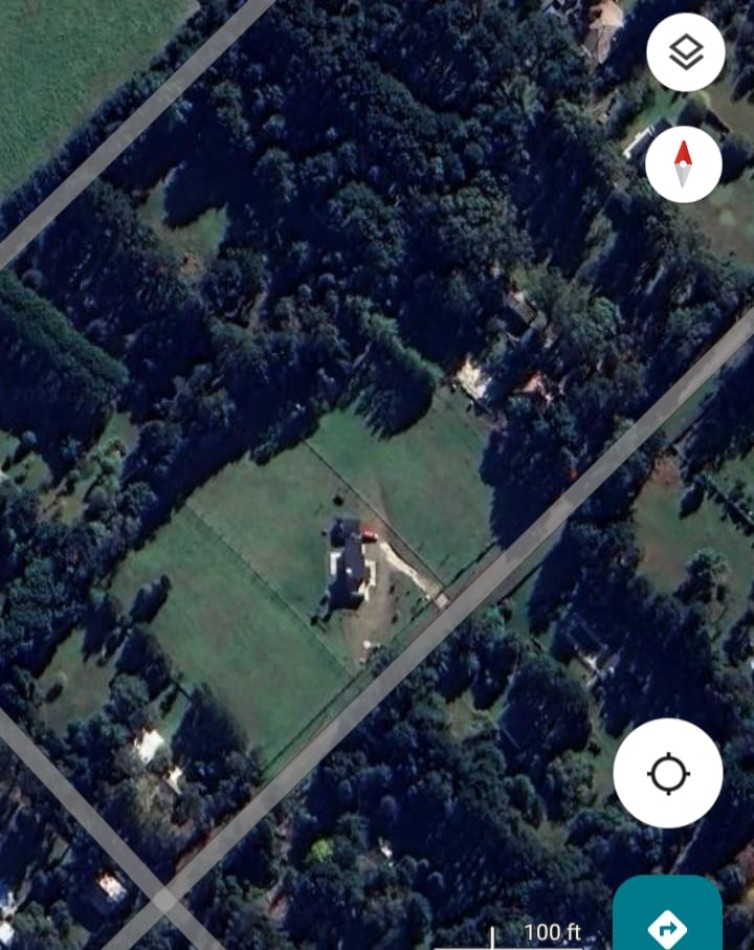 BELLO LOTE EN COLINAS VERDES.