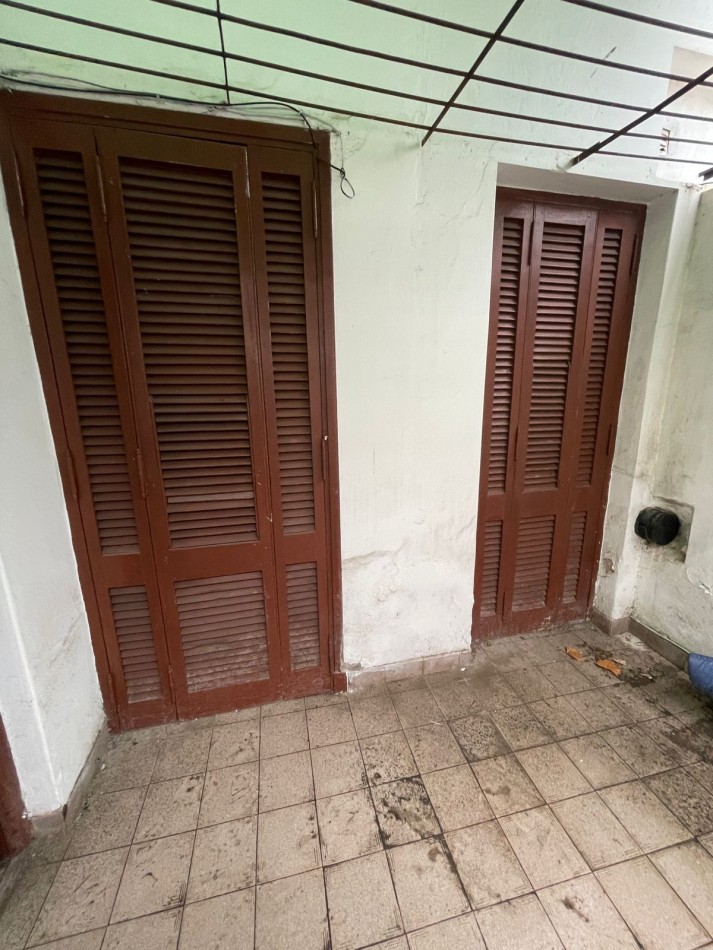 PH 2 AMB.PLANTA BAJA POR PASILLO.SIN EXPENSAS.