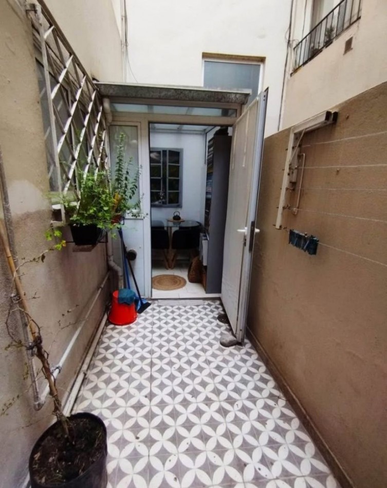 OPORTUNIDAD DEPARTAMENTO 2 AMBIENTES EN CHAUVIN CON PATIO