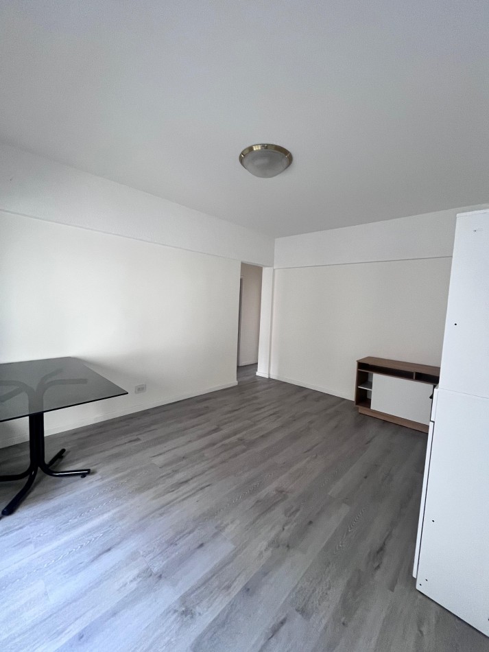 Departamento 3 ambientes con balcon zona villa primera