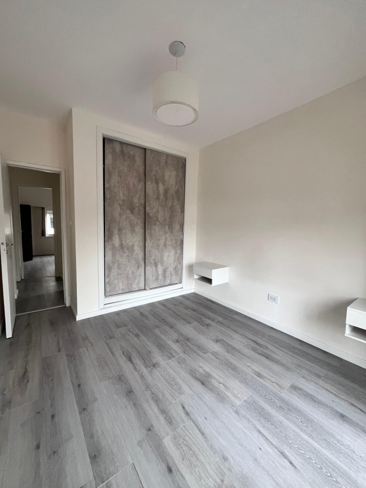 Departamento 3 ambientes con balcon zona villa primera