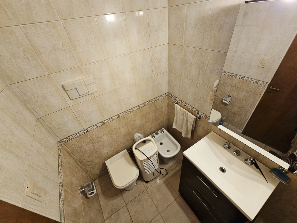 DEPARTAMENTO 3 AMBIENTES CON BALCON AL FRENTE